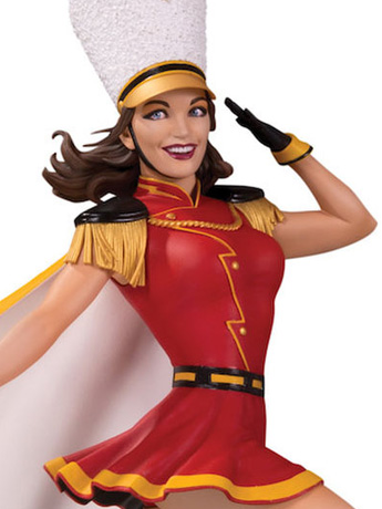 DC Bombshells Mary Shazam Limited Edition Statue Gallery Image 2