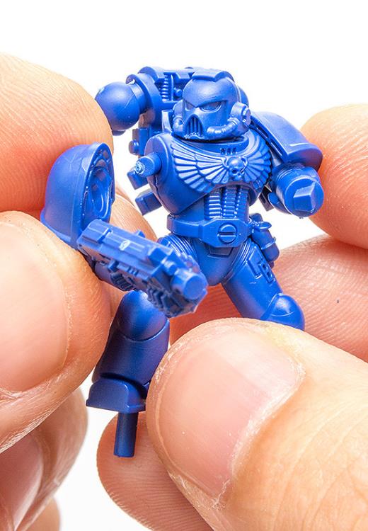 Warhammer 40,000 Space Marine Heroes Wave 1 Box of 24 Model Kits