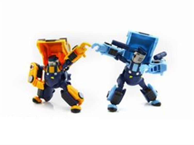 Techno Toon Titans:  TTT-01 Bluster & TTT-02 Trench Two Pack Gallery Image 2
