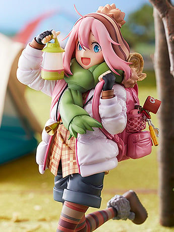 Laid-Back Camp Nadeshiko Kagamihara 1/7 Scale Figure Gallery Image 2