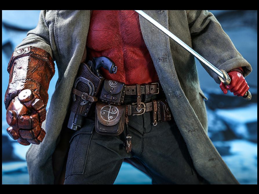 Hellboy MMS527 Hellboy 1/6th Scale Collectible Figure Gallery Image 21