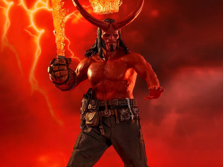 Hellboy MMS527 Hellboy 1/6th Scale Collectible Figure Gallery Image 1