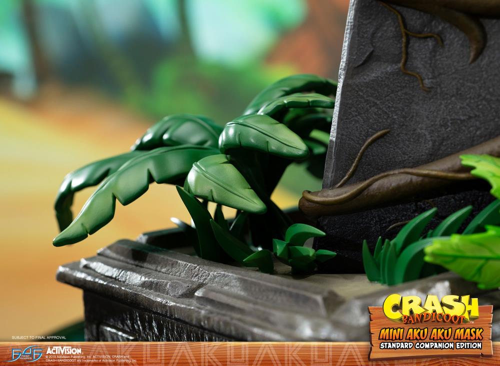 Crash Bandicoot Mini Aku Aku Mask Standard Companion Edition Gallery Image 18