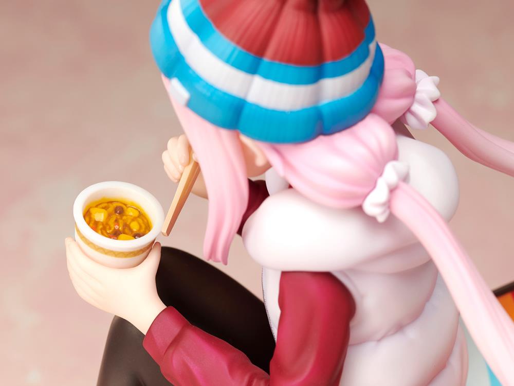 Laid-Back Camp F:Nex Nadeshiko Kagamihara 1/8 Scale Premium Noodle Stopper Figure Gallery Image 10