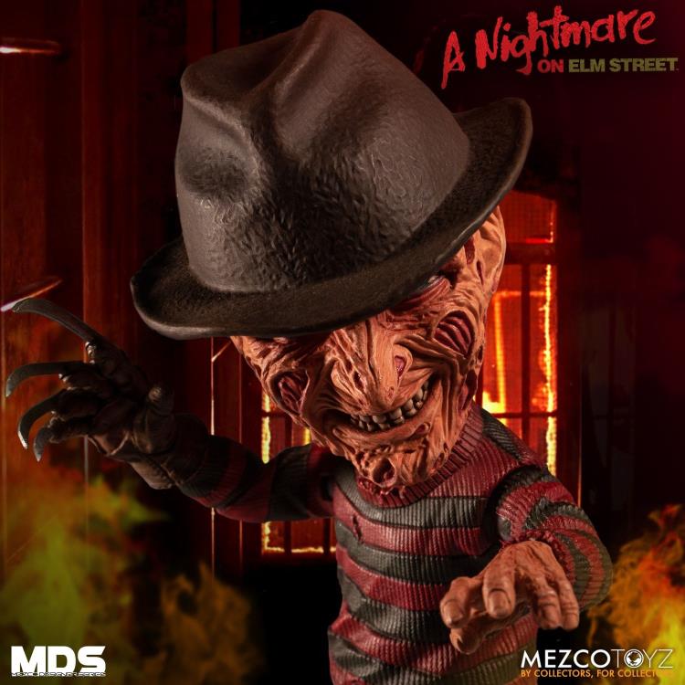 A Nightmare on Elm Street 3 Mezco Designer Series Freddy Krueger Gallery Image 6