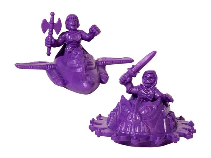 Masters of The Universe M.U.S.C.L.E. Wind Raider with He-Man & Roton with Skeletor (Purple) Set Gallery Image 1