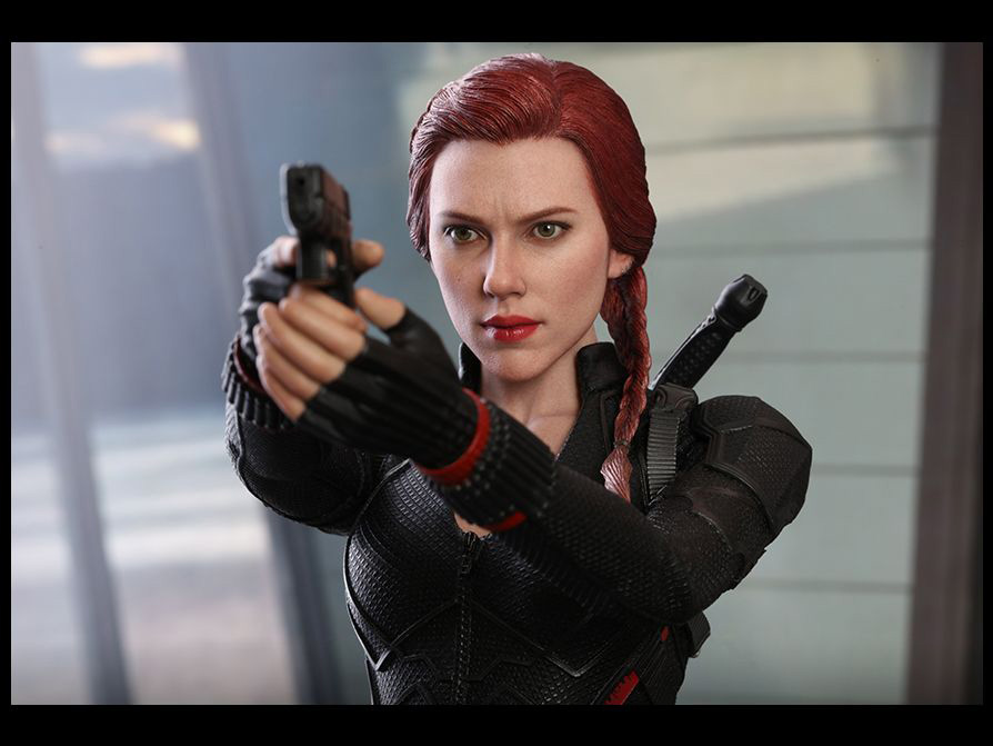 Avengers: Endgame MMS533 Black Widow 1/6th Scale Collectible Figure Gallery Image 18
