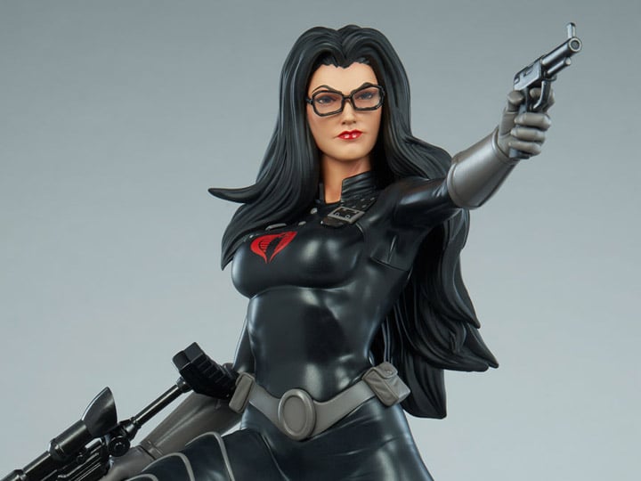 G.I. Joe Baroness 1/4 Scale Collector Edition Statue Gallery Image 1
