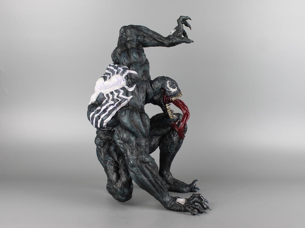 Marvel Sofbinal Venom Gallery Image 8