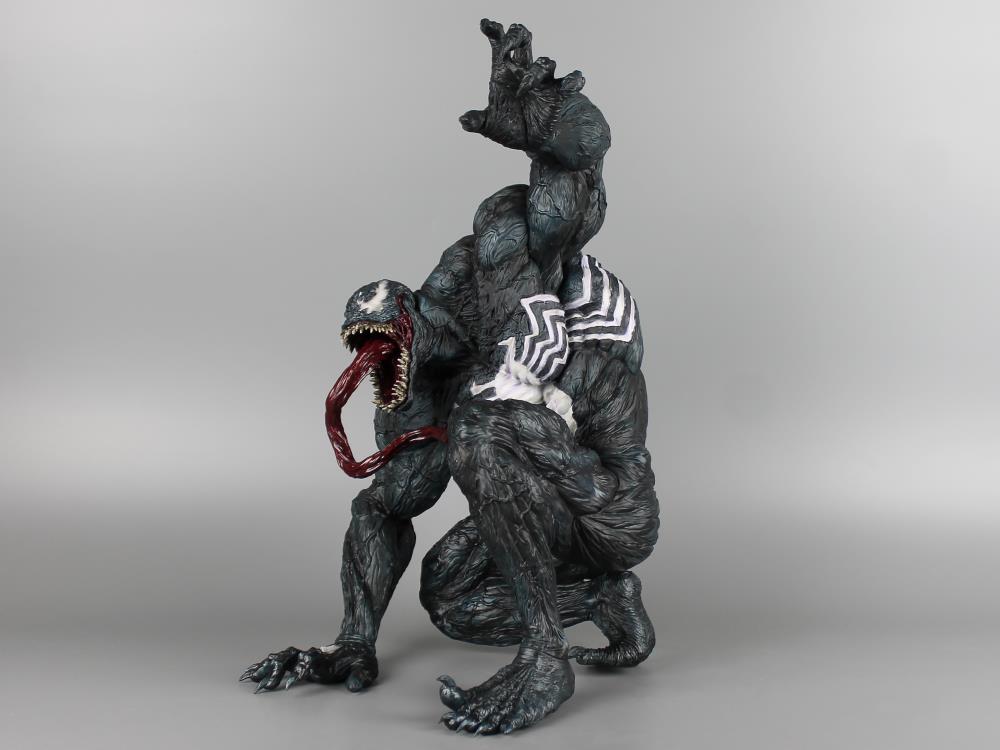 Marvel Sofbinal Venom Gallery Image 7