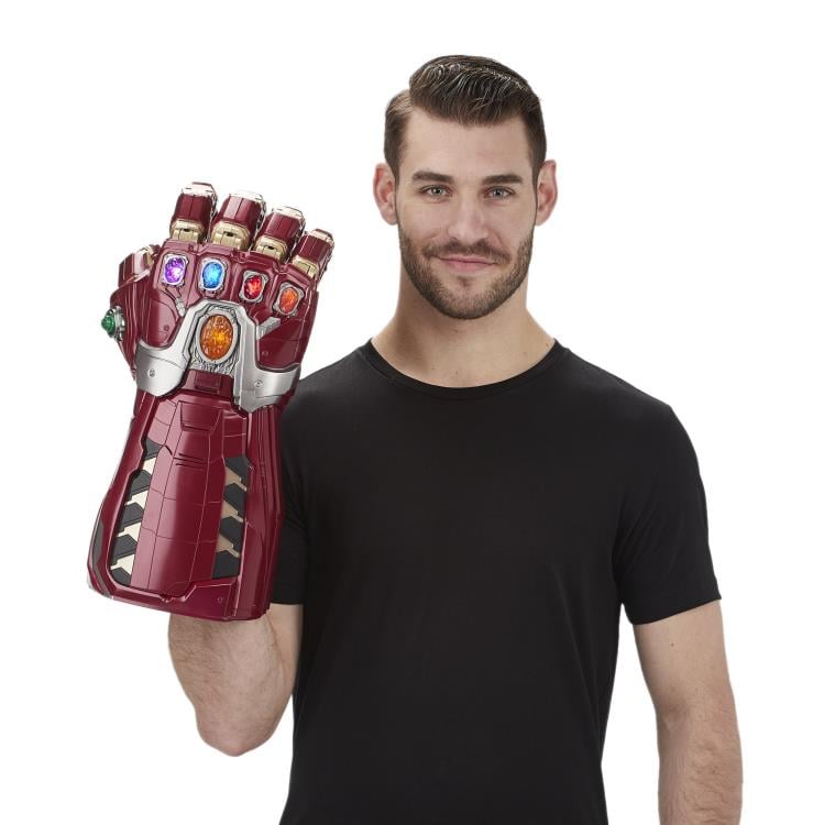Avengers: Endgame Marvel Legends Power Gauntlet Gallery Image 9