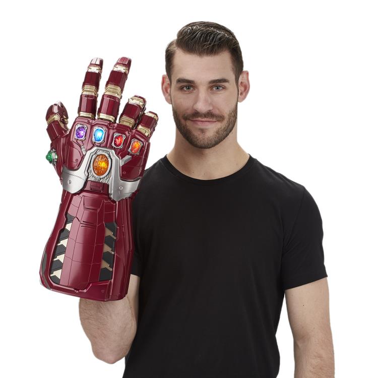 Avengers: Endgame Marvel Legends Power Gauntlet Gallery Image 8