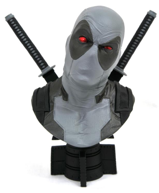 Marvel Legends in 3D X-Force Deadpool 1/2 Scale Limited Edition SDCC 2019 Exclusive Bust Gallery Image 3