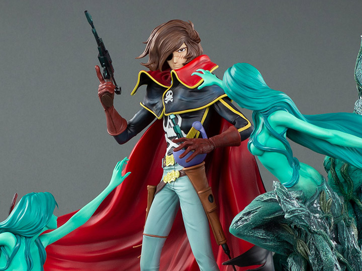 Space Pirate Captain Harlock 1/6 Scale Limited Edition Statue Gallery Image 1