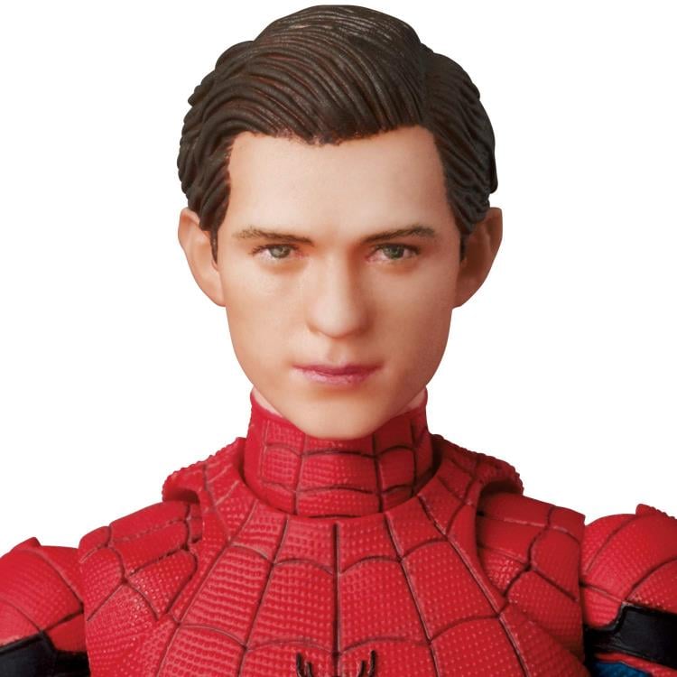 Medicom MAFEX Spider Man | Spider Man: Homecoming Figure