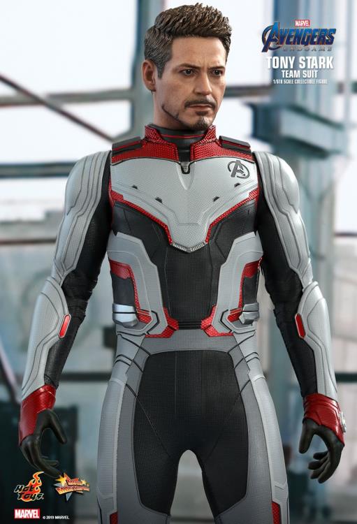 Avengers: Endgame MMS537 Tony Stark (Team Suit) 1/6th Scale Collectible Figure Gallery Image 11