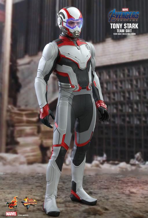 Avengers: Endgame MMS537 Tony Stark (Team Suit) 1/6th Scale Collectible Figure Gallery Image 3