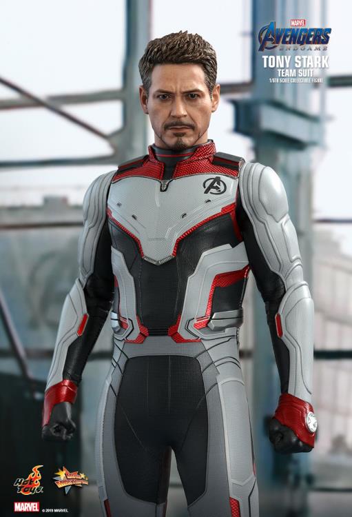 Avengers: Endgame MMS537 Tony Stark (Team Suit) 1/6th Scale Collectible Figure Gallery Image 8
