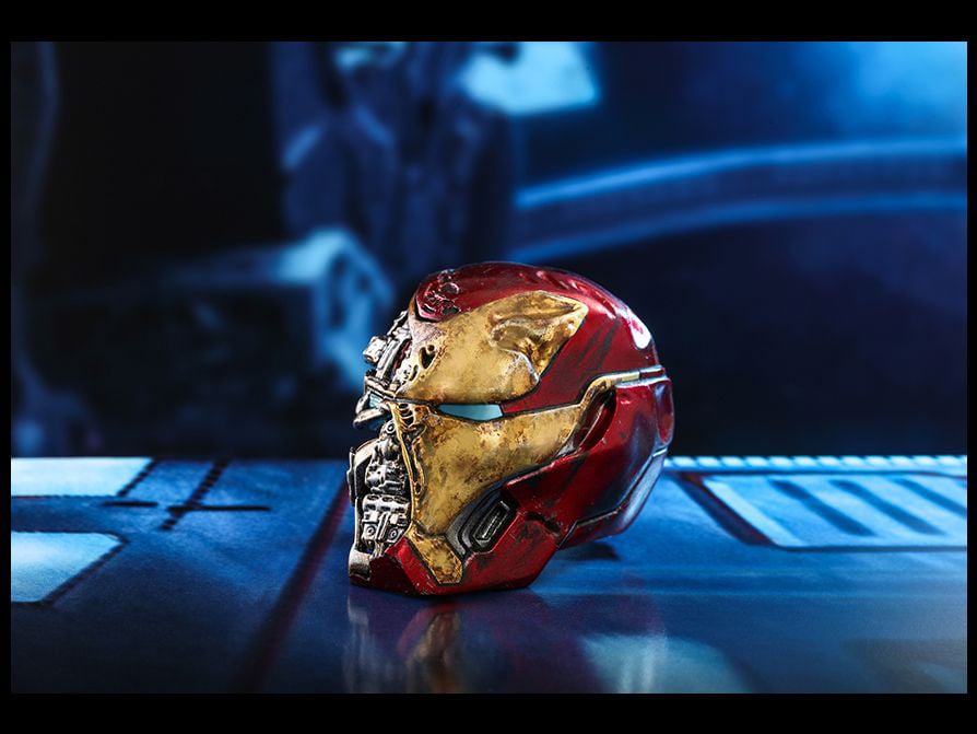 Avengers: Endgame MMS537 Tony Stark (Team Suit) 1/6th Scale Collectible Figure Gallery Image 14