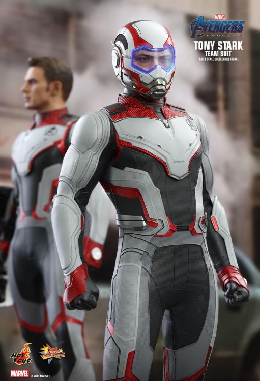 Avengers: Endgame MMS537 Tony Stark (Team Suit) 1/6th Scale Collectible Figure Gallery Image 6