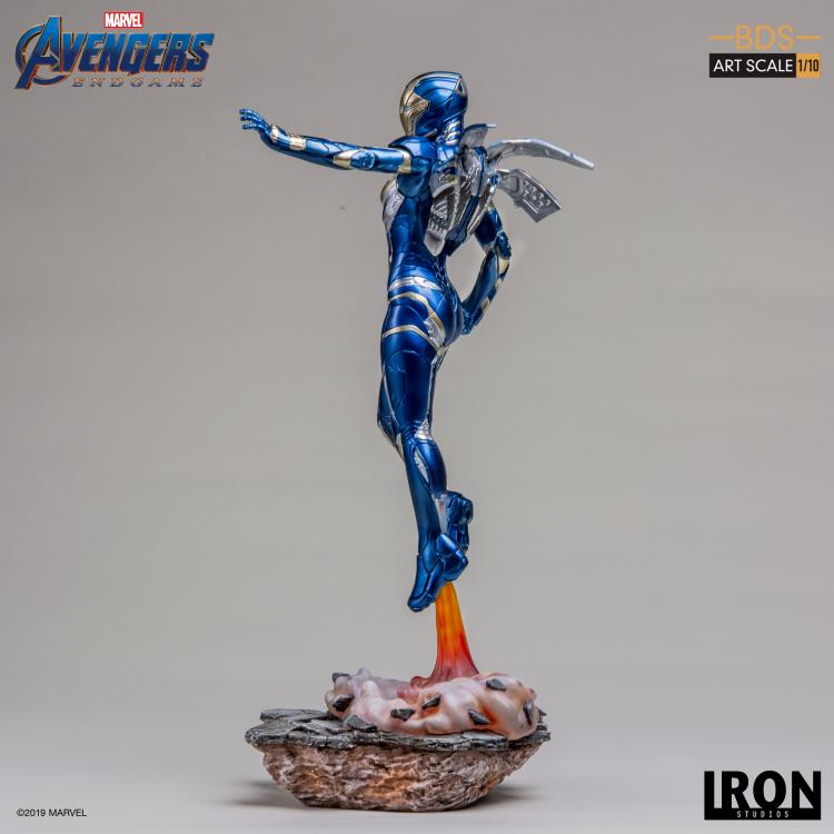Avengers: Endgame Battle Diorama Series Rescue 1/10 Art Scale Limited Edition Statue Gallery Image 7