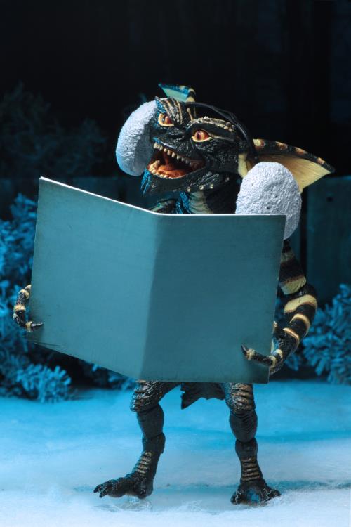 Gremlins Christmas Carol Winter Scene Two-Pack Gallery Image 4