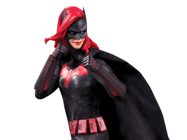 Batwoman (TV Series) Batwoman Limited Edition Statue Gallery Image 1