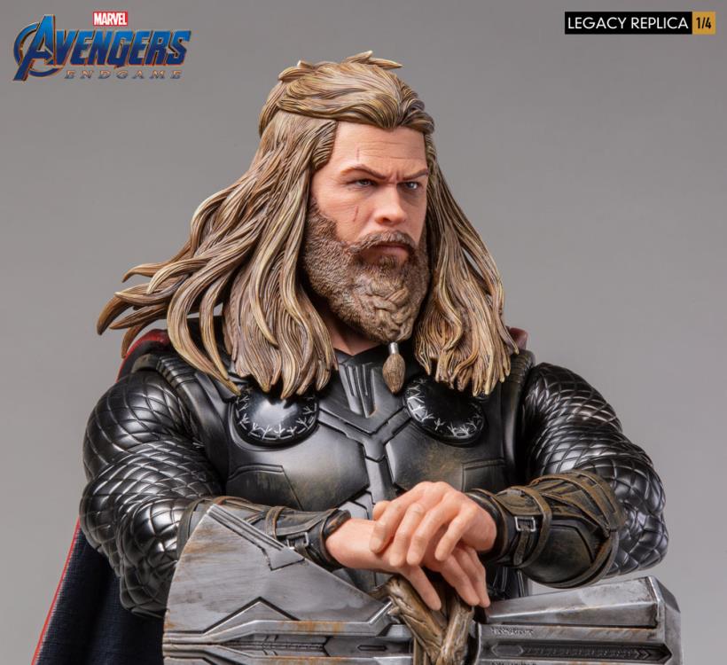 Avengers: Endgame Legacy Replica Thor 1/4 Scale Limited Edition Statue Gallery Image 13