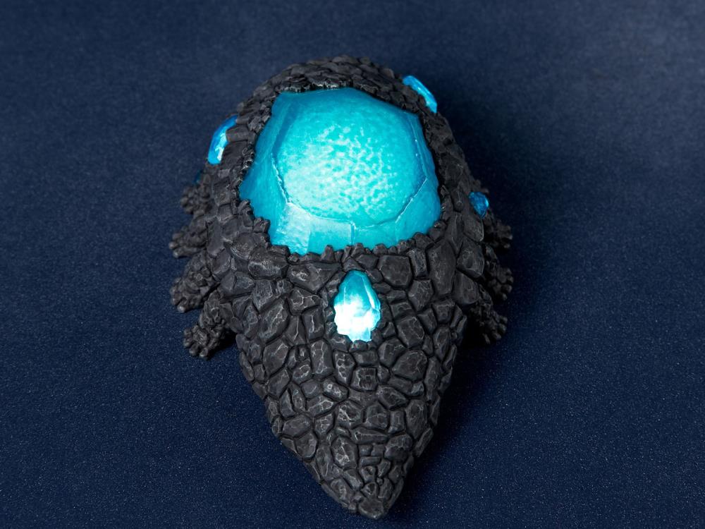 Dark Souls Crystal Lizard 1/6 Scale Light-Up SDCC 2019 Exclusive Statue Gallery Image 12