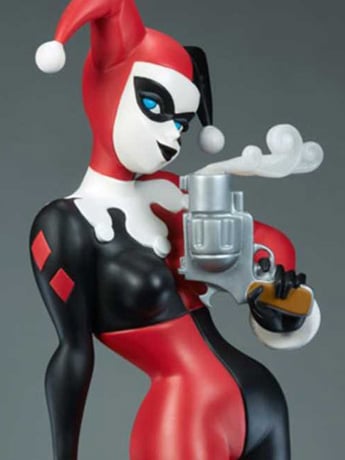 DC Gallery Harley Quinn Life-Size Limited Edition Statue Gallery Image 2