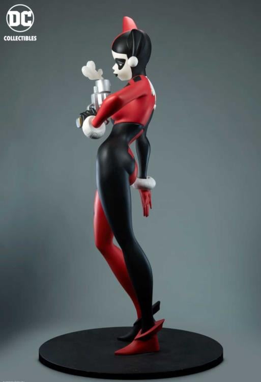 DC Gallery Harley Quinn Life-Size Limited Edition Statue Gallery Image 5
