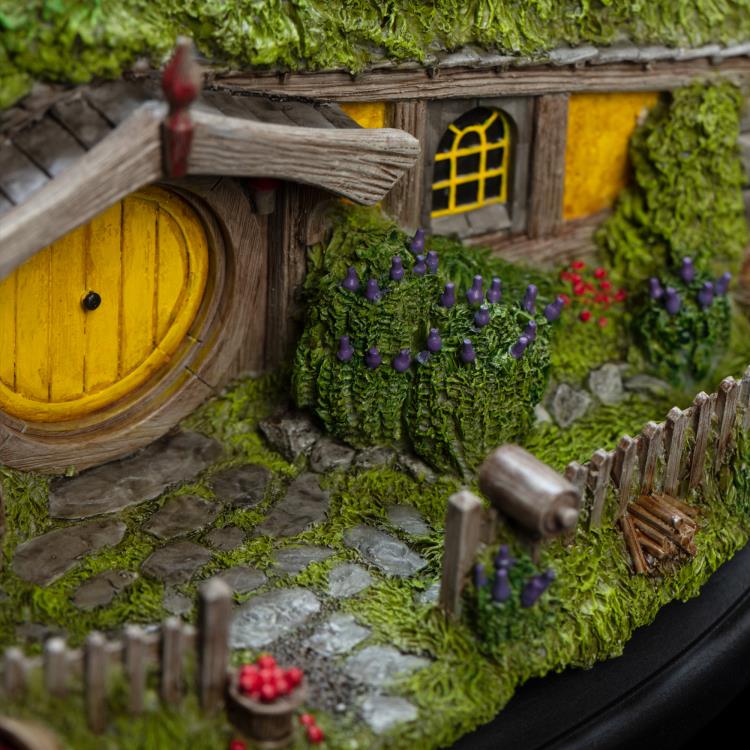 The Hobbit: An Unexpected Journey 13 Apple Orchard Hobbit Hole Diorama Gallery Image 5