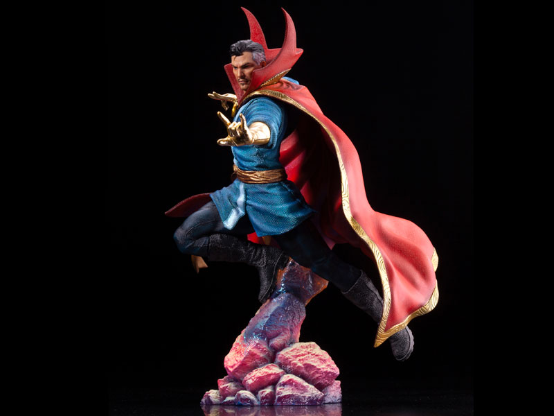 Marvel ArtFX Premier Doctor Strange Limited Edition Statue Gallery Image 4