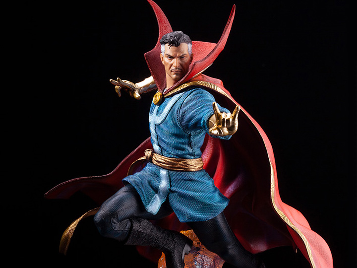 Marvel ArtFX Premier Doctor Strange Limited Edition Statue Gallery Image 1