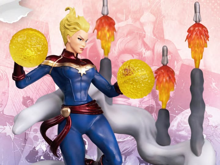 Marvel Comics D-Stage DS-019 Captain Marvel PX Previews Exclusive Statue Gallery Image 1