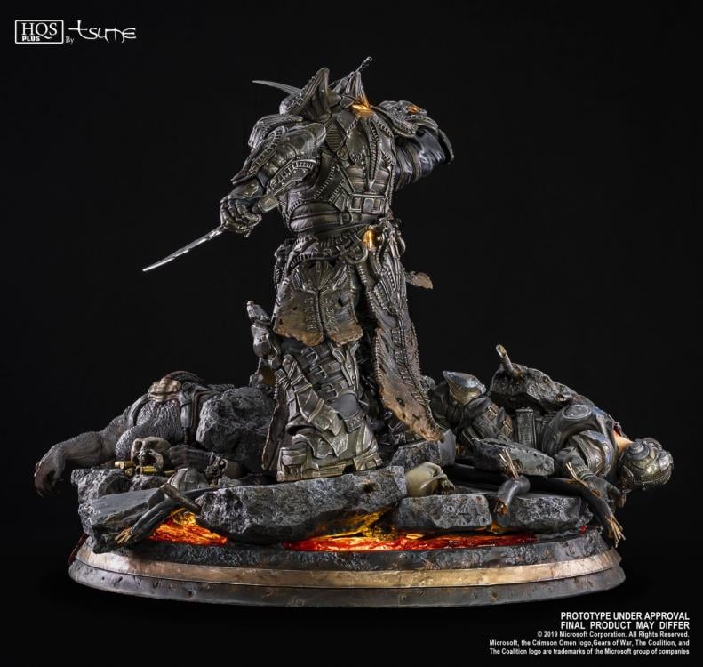Gears of War HQS Plus Marcus Vs. General RAAM Limited Edition Statue Gallery Image 5