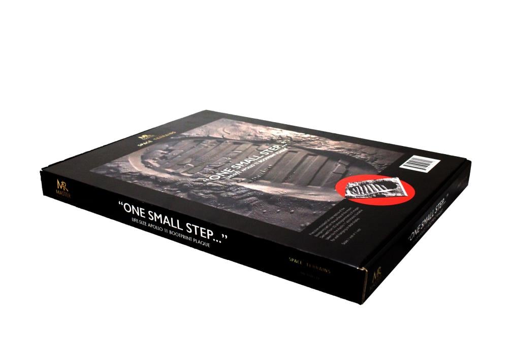 "One Small Step" Apollo 11 Moon Boot Print Replica Gallery Image 11