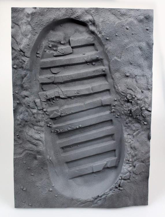 "One Small Step" Apollo 11 Moon Boot Print Replica Gallery Image 3