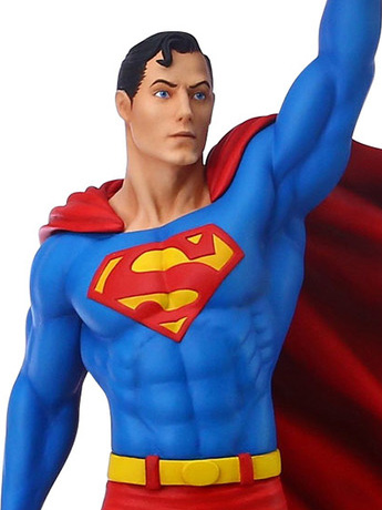 DC Comics Grand Jester Superman Limited Edition Statue Gallery Image 2
