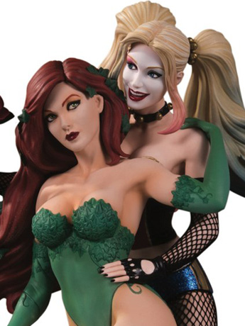 DC Designer Series Harley Quinn & Poison Ivy Limited Edition Statue (Emanuela Lupacchino) Gallery Image 2