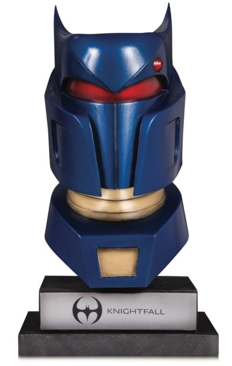 Batman: Knightfall DC Gallery Batman Cowl 1/2 Scale Limited Edition Replica Gallery Image 3