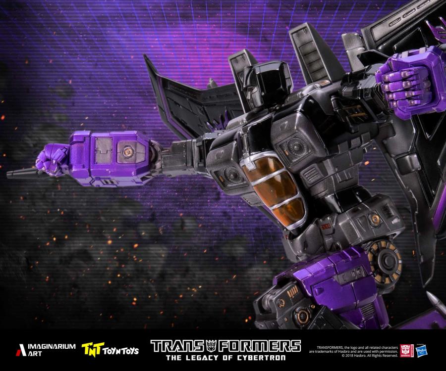 Transformers: Legacy Of Cybertron Skywarp Limited Edition Statue Gallery Image 11