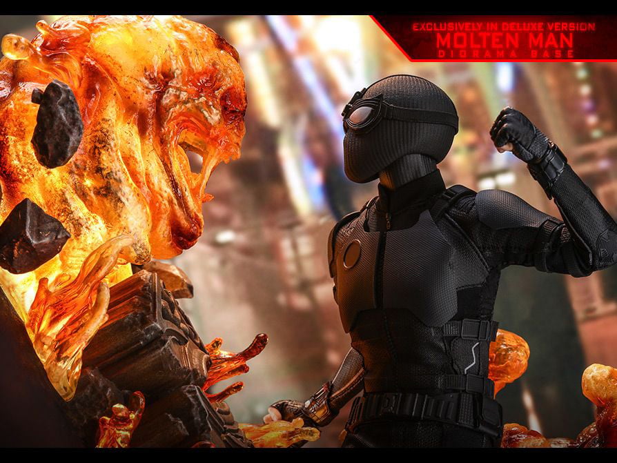 Spider-Man: Far From Home MMS541 Spider-Man (Stealth Suit) Deluxe 1/6th Scale Collectible Figure Gallery Image 15