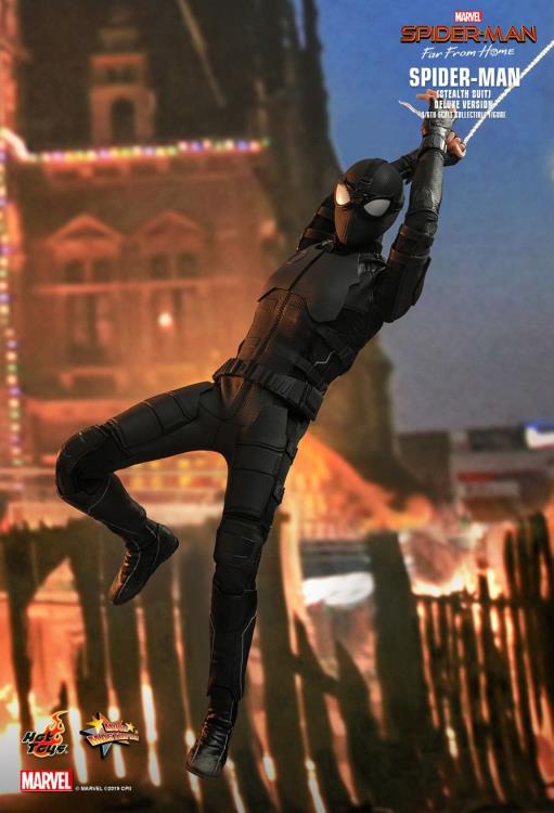 Spider-Man: Far From Home MMS541 Spider-Man (Stealth Suit) Deluxe 1/6th Scale Collectible Figure Gallery Image 6