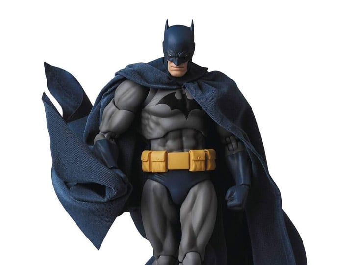 Batman: Hush MAFEX No.105 Batman Action Figure Toy