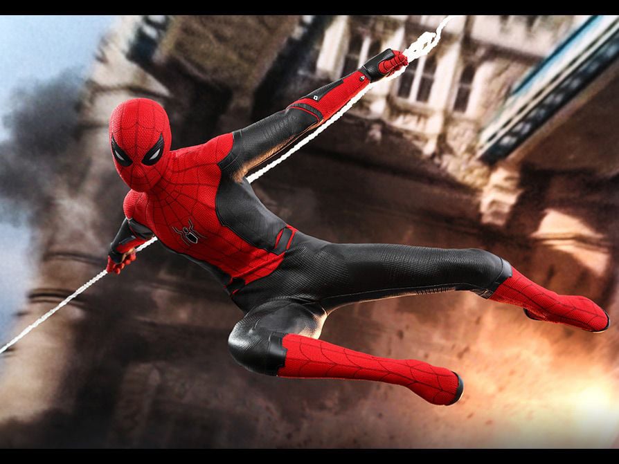 Spider-Man: Far From Home MMS542 Spider-Man (Upgraded Suit) 1/6th Scale Collectible Figure Gallery Image 12