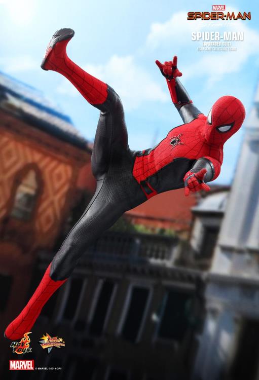 Spider-Man: Far From Home MMS542 Spider-Man (Upgraded Suit) 1/6th Scale Collectible Figure Gallery Image 4