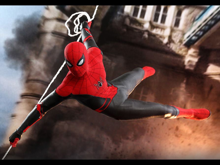 Spider-Man: Far From Home MMS542 Spider-Man (Upgraded Suit) 1/6th Scale Collectible Figure Gallery Image 13
