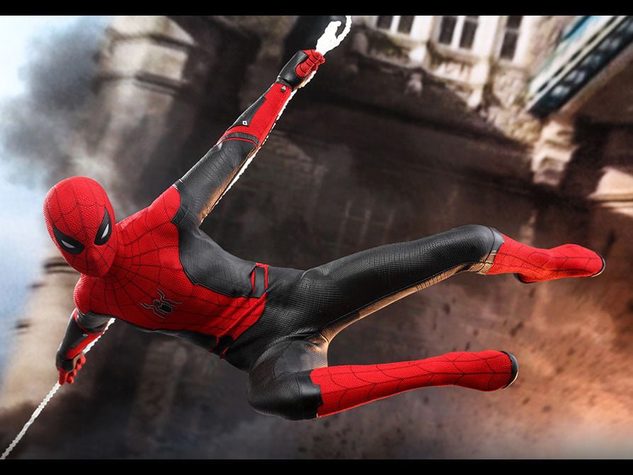 Spider-Man: Far From Home MMS542 Spider-Man (Upgraded Suit) 1/6th Scale Collectible Figure Gallery Image 11
