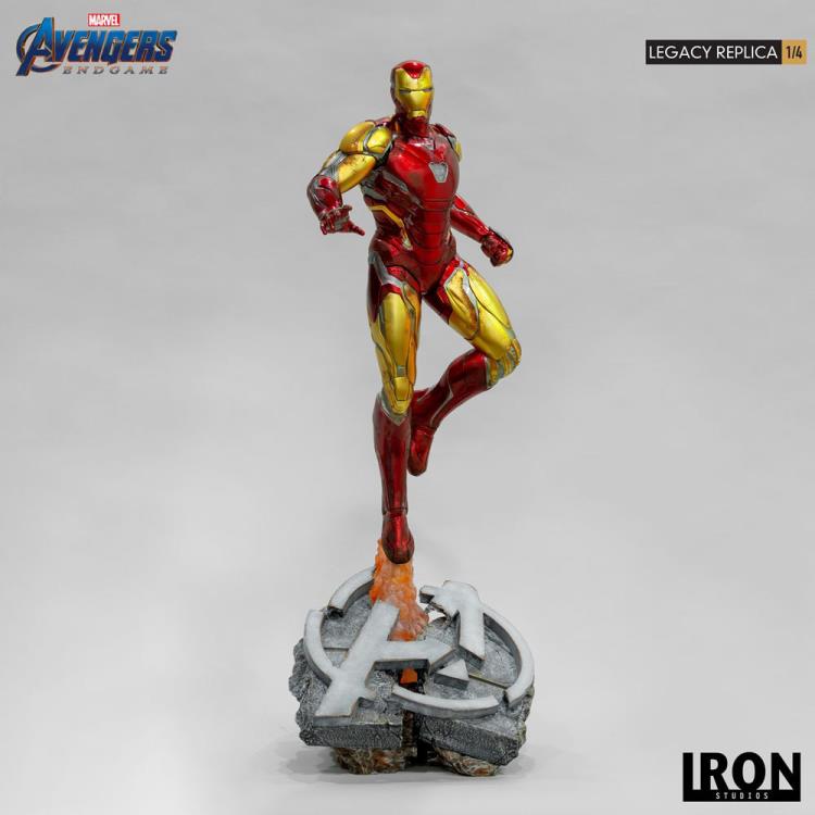 Avengers: Endgame Legacy Replica Iron Man Deluxe 1/4 Scale Limited Edition Statue Gallery Image 14